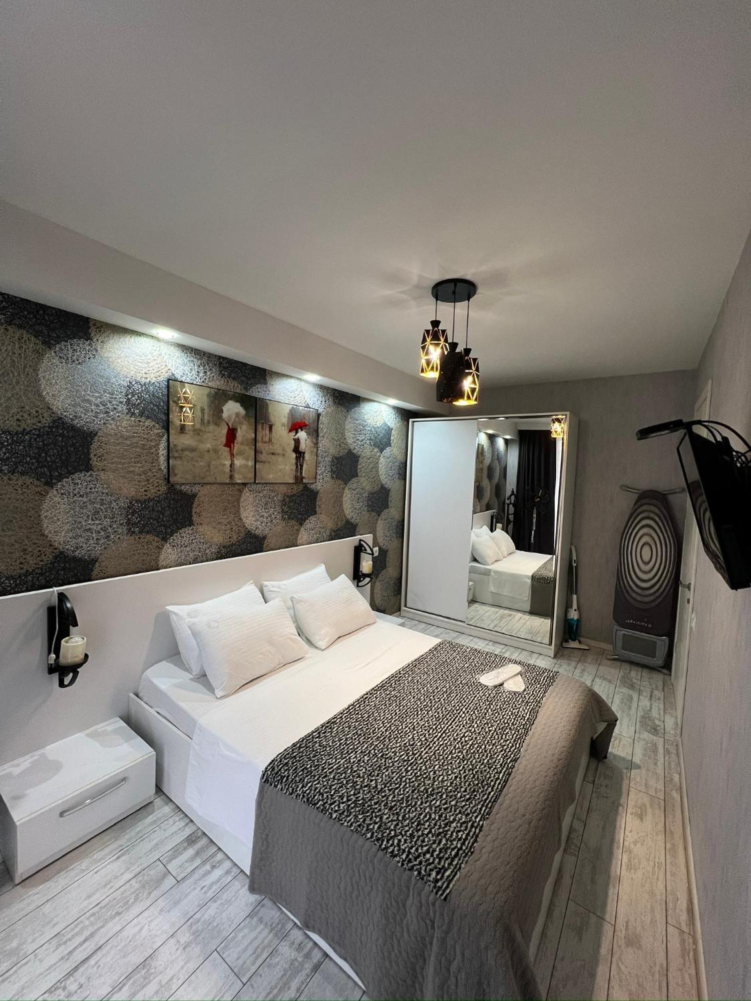 Tbilisi App 1 Apartment Bagian luar foto